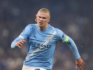 Haaland volvió a marcar contra Borussia Dortmund