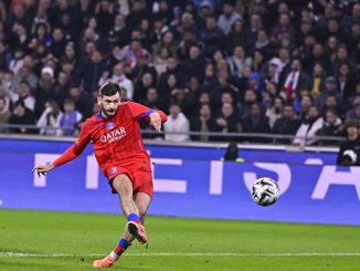 PSG le ganó un partidazo al Lyon y mantuvo el liderazgo en la Ligue 1