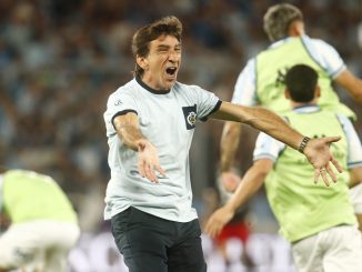 El entrenador de Racing ponderó a todo el plantel. También, Gustavo Costas sostuvo: "A Santi Sosa hay que hacerle cinco estatuas"