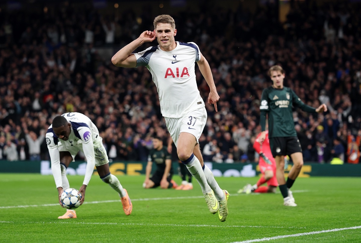 Tottenham goleó a Copenhague y sigue invicto en Champions League