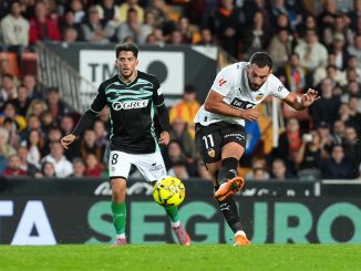 Hubo igualdad en Mestalla con goles de Cucho Hernández y Luis Rioja. Valencia arruinó la ilusión de Betis en un atrapante 1 a 1