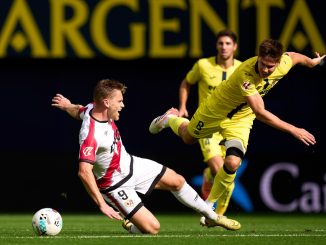 Cómoda victoria del Submarino Amarillo ante los Franjirrojos. Villarreal goleó 4 a 0 a Rayo Vallecano y superó a Barcelona