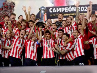 Estudiantes ganó una final y aseguró tres más en 2026