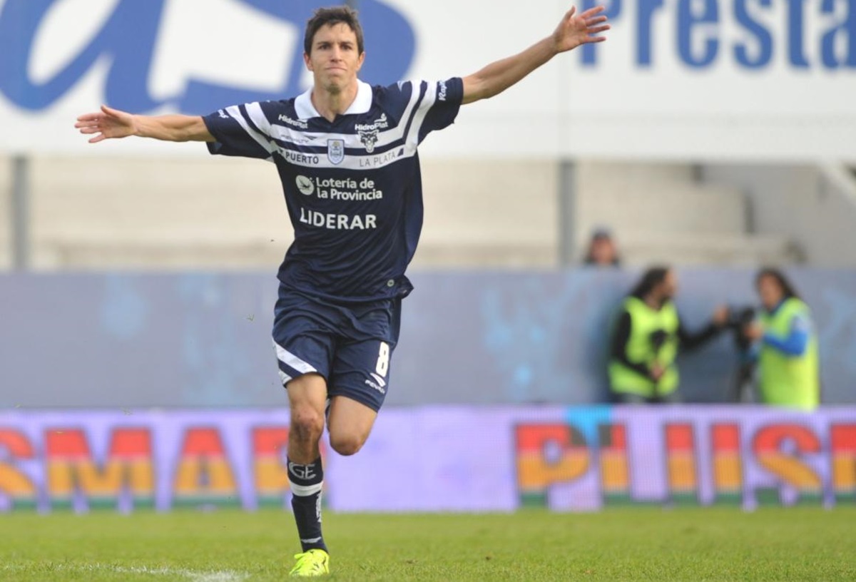 Ignacio Fernández firma el lunes con el Lobo. Y Miramón está en charlas. Gimnasia La Plata ya tiene a Nacho y va por otro Nacho