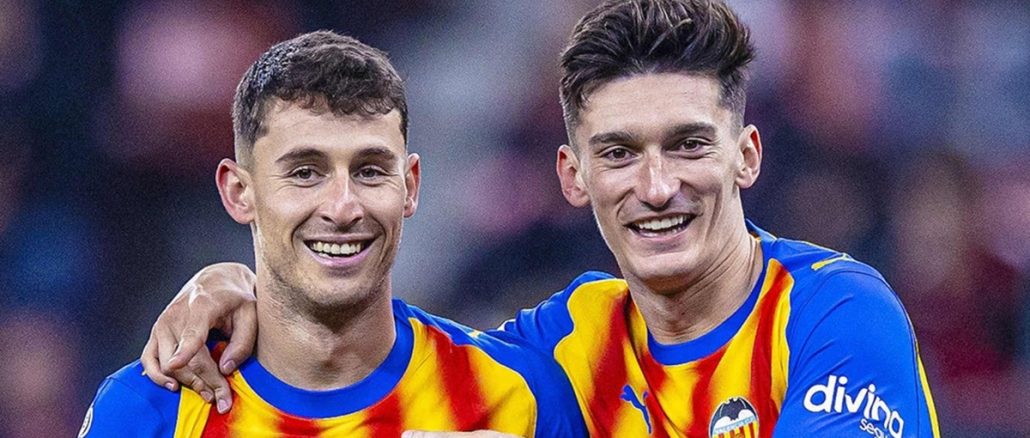 Valencia clasificó a octavos de Copa del Rey