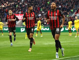 Fue 3 a 0 con un grito de Pulisic y un doblete de Nkunku. Milan goleó a Verona y recuperó la cima en Serie A