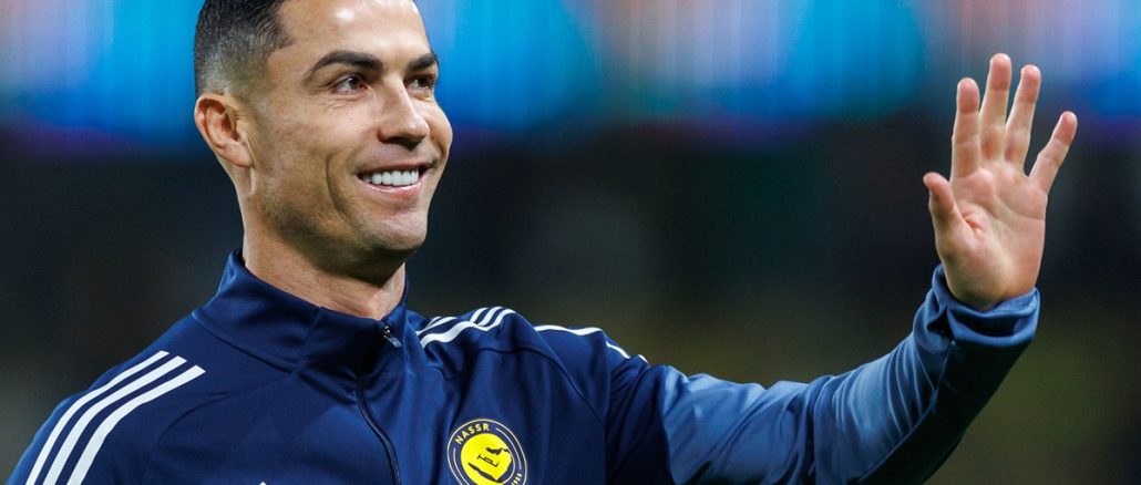 Cristiano Ronaldo jugó un tiempo en la goleada de Al-Nassr