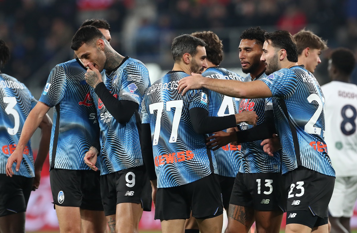 Atalanta cumplió ante Cagliari y ganó con golazo de Scamacca