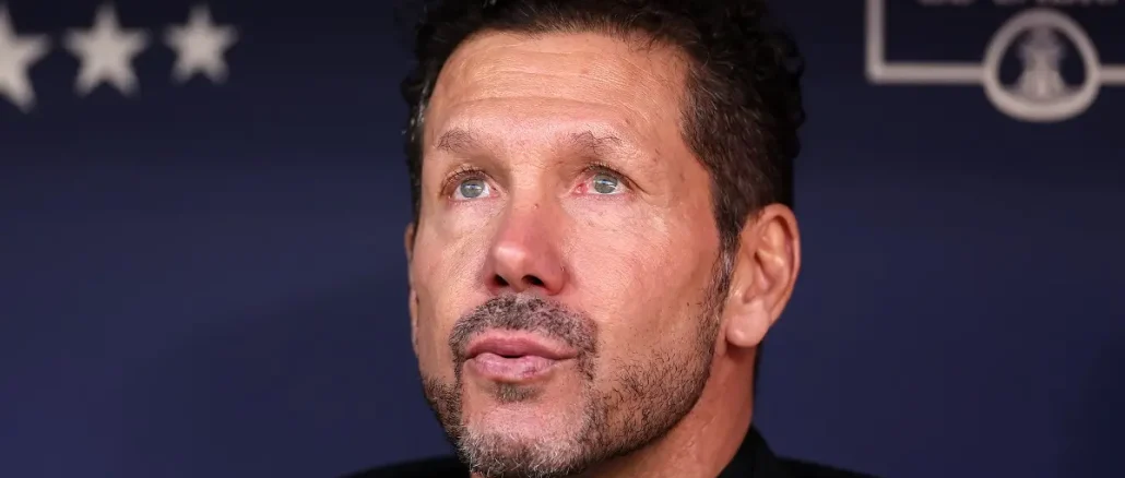 Diego Simeone: "Veo al Barcelona y al Real Madrid y con el 100% no alcanza para pelear"