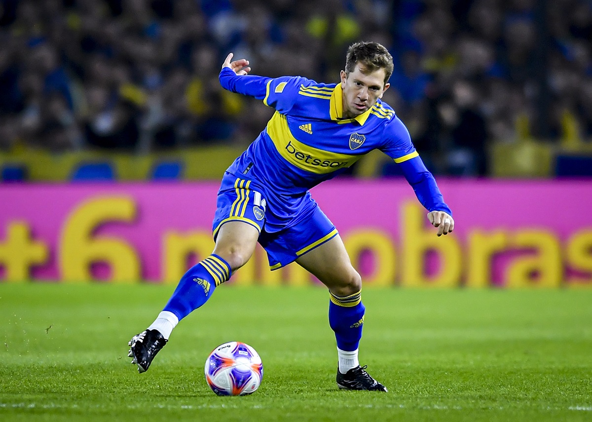 Con el pase en su poder tras desvincularse de Boca, Esteban Rolón acordó su llegada a Aldosivi