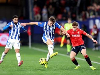 Fue 3 a 0 en Pamplona con un doblete de Ante Budimir. Osasuna goleó al Alavés y se aleja de la zona candente en La Liga
