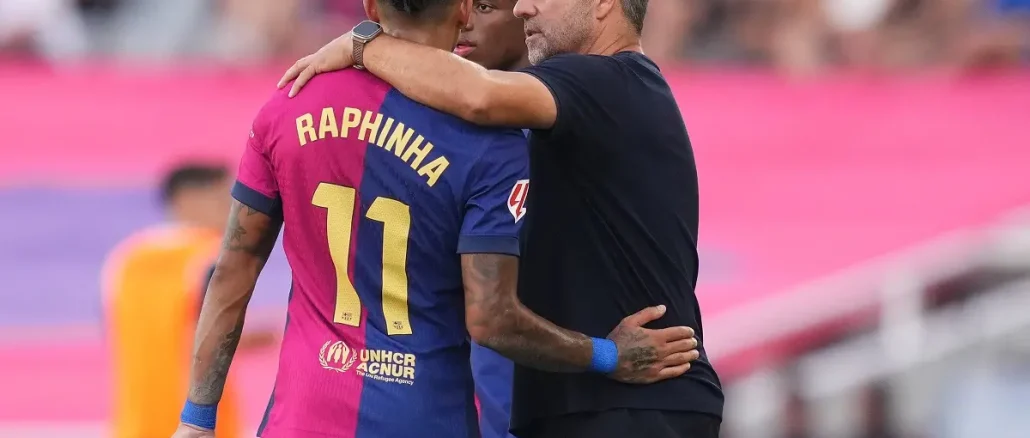 Hansi Flick se enoja con la FIFA: "Que Raphinha no esté en el once ideal es una broma"