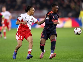 Nottingham Forest venció agónicamente a Utrecht por Europa League