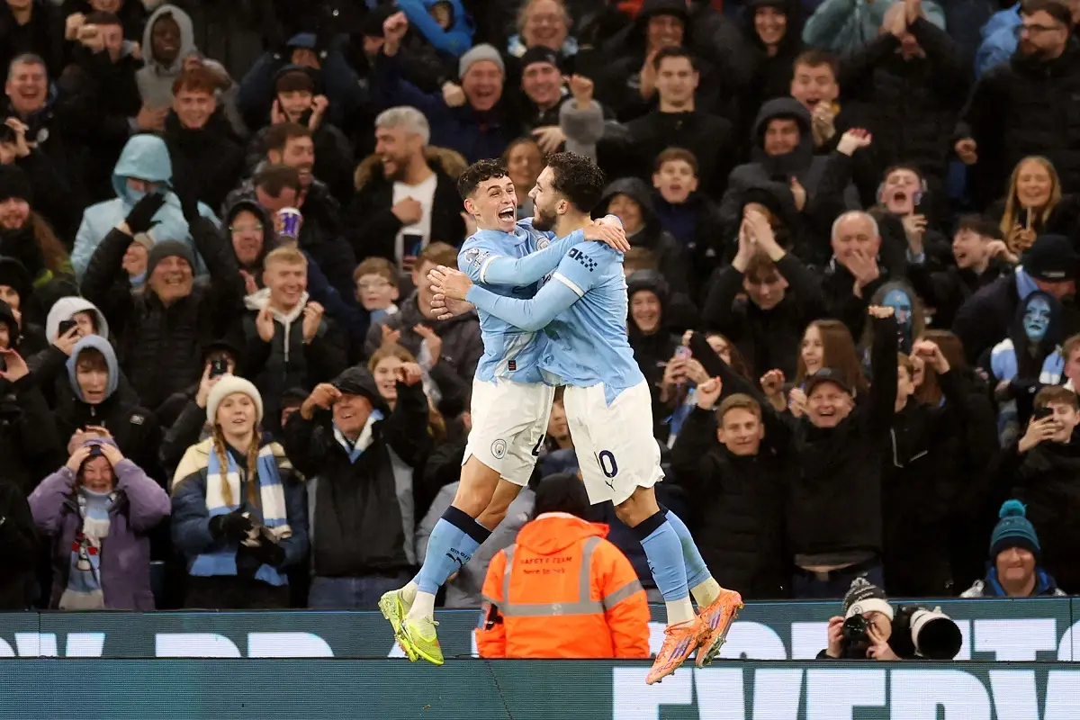 Golazo del Manchester City ante Sunderland: rabona de Rayan Cherki y cabezazo de Phil Foden