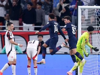 Kvaratskhelia abrió la final Intercontinental para PSG