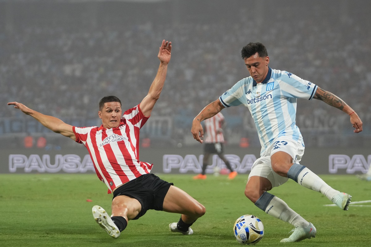 Racing y Estudiantes no se sacan ventaja al descanso de la final del Clausura 2025