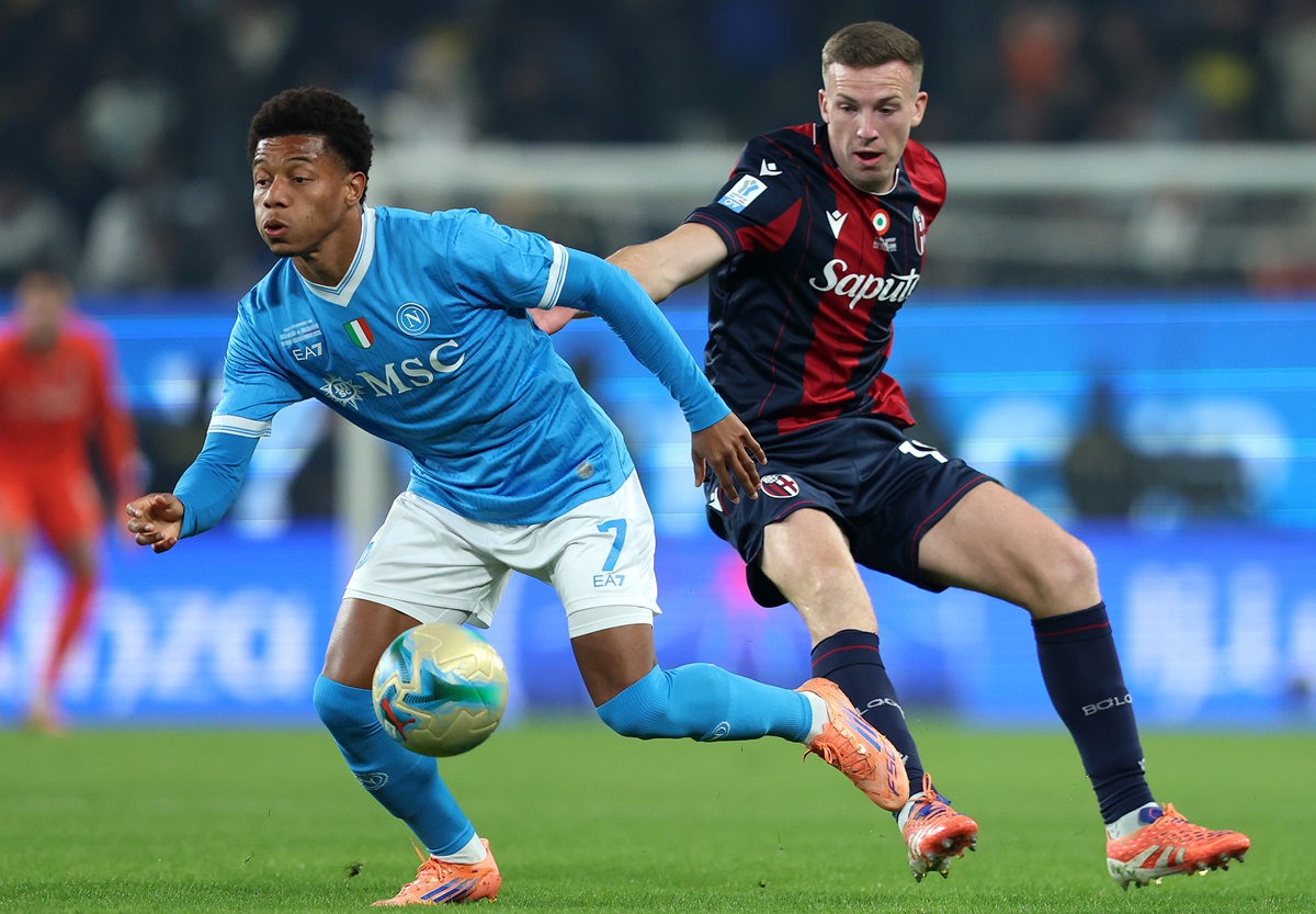Fue por 2 a 0 con un doblete de David Neres en Arabia Saudita. Napoli derrotó a Bologna y ganó su tercera Supercopa de Italia