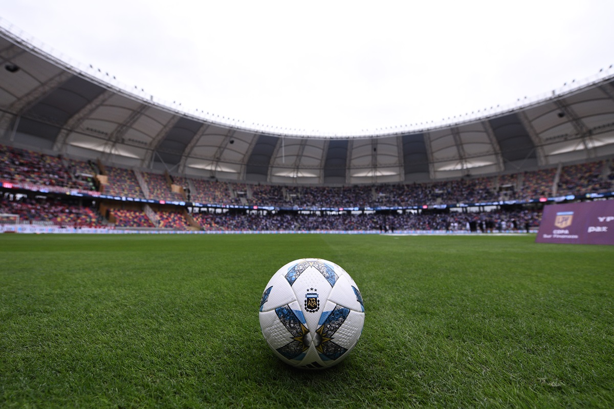Racing y Estudiantes vivirán la final con 42 grados de térmica
