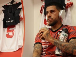 Iván Tapia podría continuar su carrera en Universitario de Perú