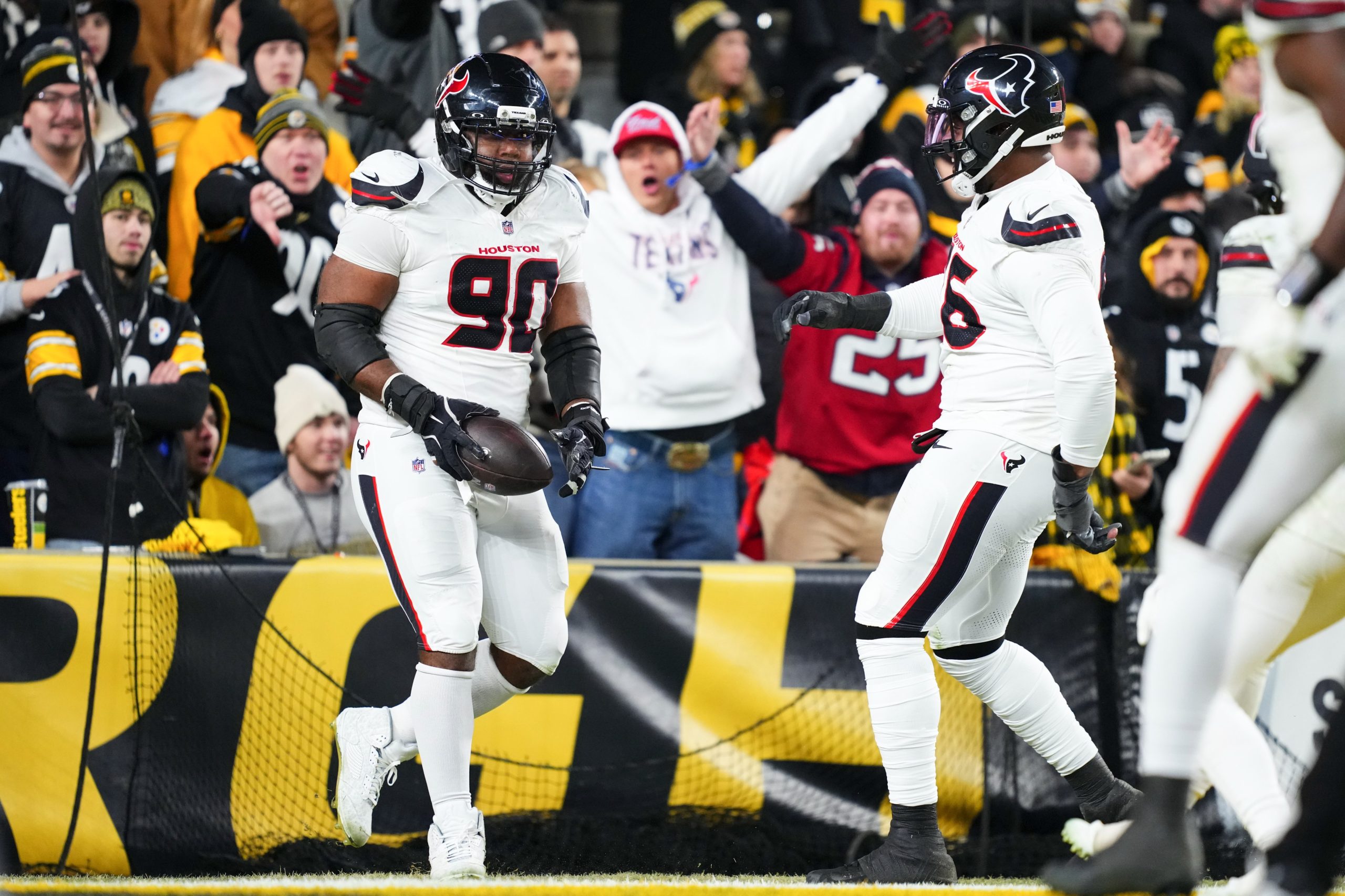 Houston Texans borró a Pittsburgh y avanzó a la Ronda Divisional