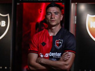 Bruno Cabrera debutó con expulsión y ahora se lesionó en Newell's