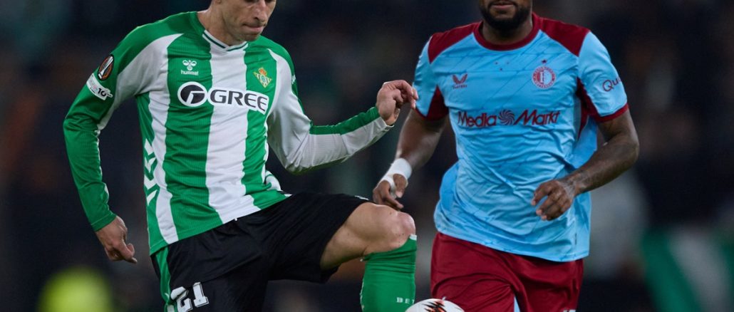 Fue 2 a 1 en Andalucía con goles de Antony y Abde. Betis ganó, avanzó y eliminó al Feyenoord de la Europa League