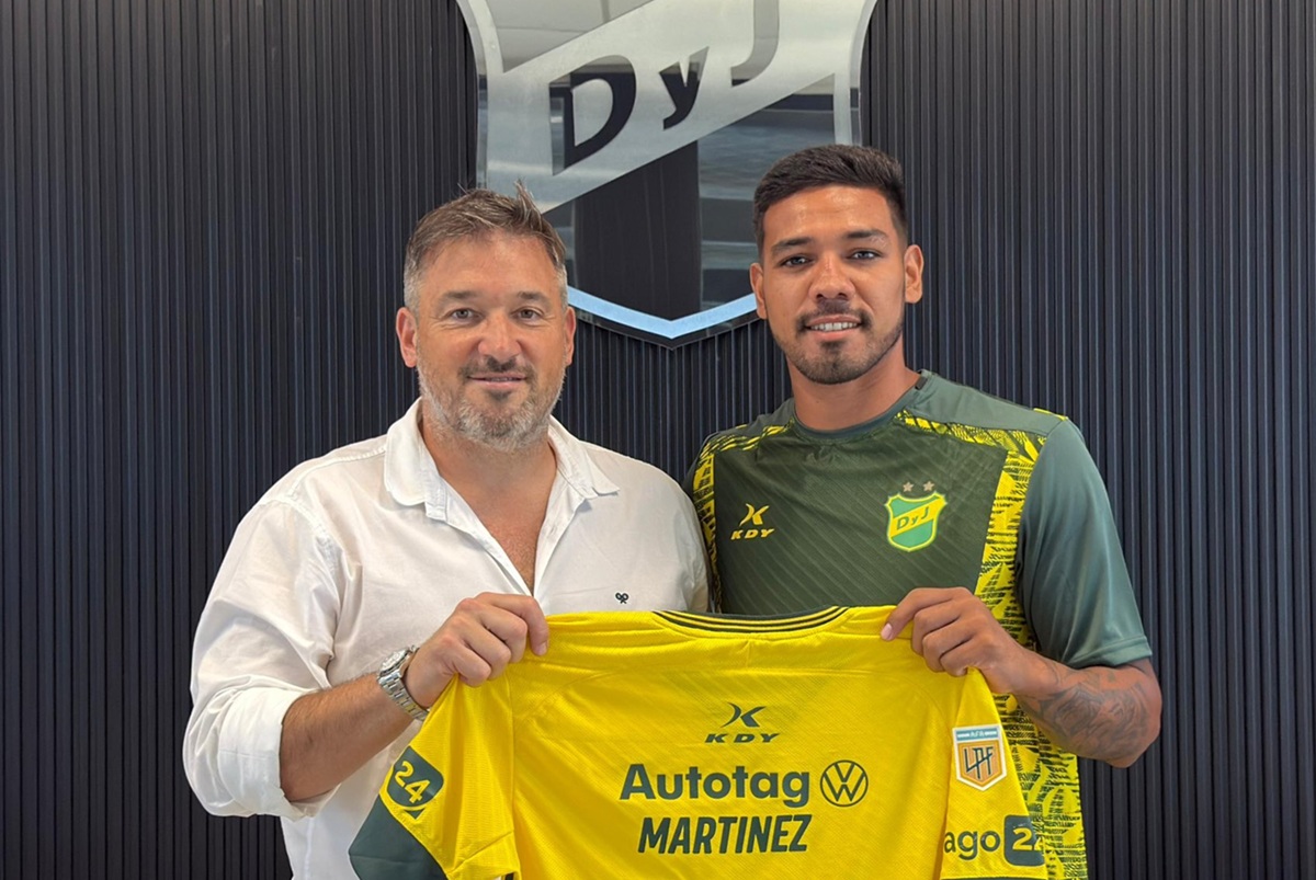 Defensa rompe el mercado con Botta, David Martínez y Ever Banega