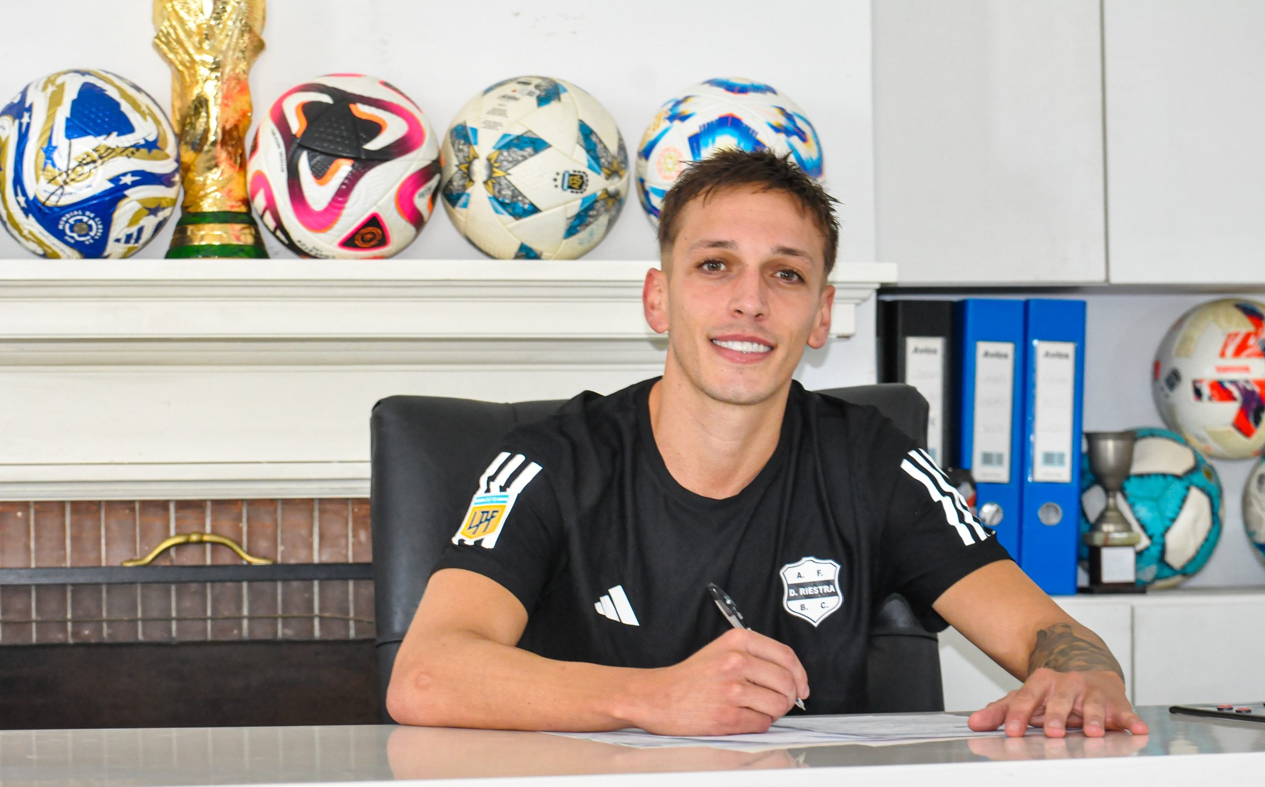 Alejo Dramisino firmó y es nuevo refuerzo de Deportivo Riestra