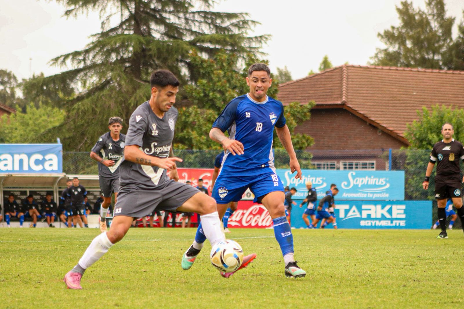 Vélez disputó dos amistosos ante Midland en la Villa Olímpica
