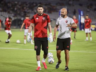 El ex arquero de Racing se estrenó en La Lepra y no pudo evitar la derrota. ¿Cómo fue el debut de Gabriel Arias en el arco de Newell's?