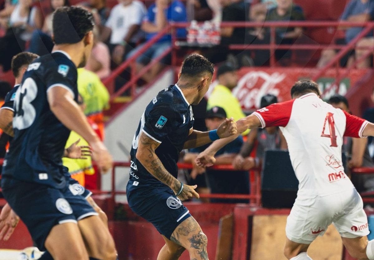 La Lepra triunfó por 2 a 1 con goles de Sartori y Studer. Independiente Rivadavia se lo dio vuelta a Huracán y lidera