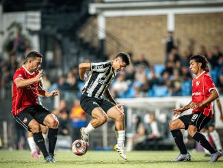 Independiente sigue dulce y venció a Wanderers