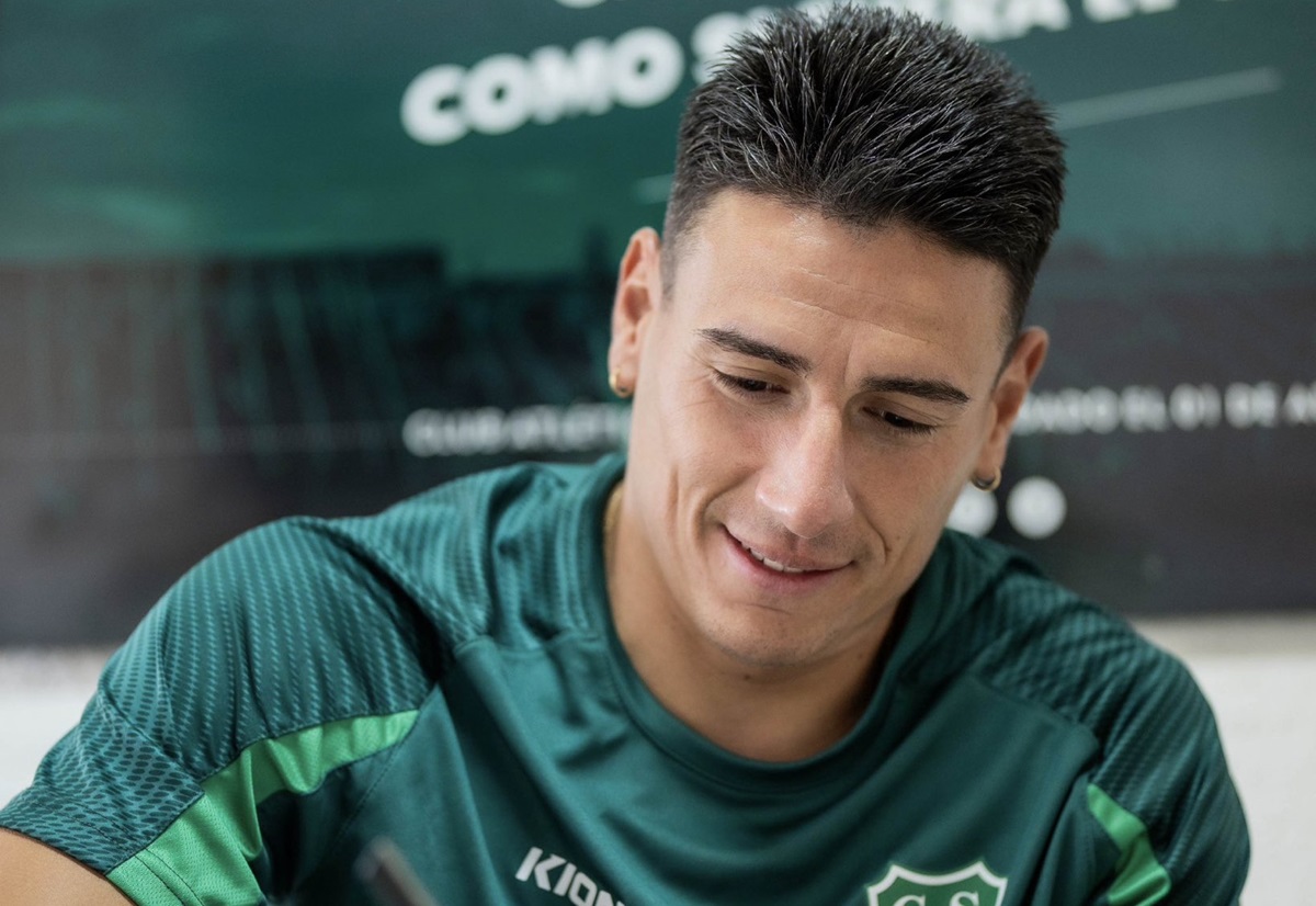 El ex Racing, Unión y Rosario Central firmó en Junín como libre. ¡Caramelo Verde! Mauricio Martínez es refuerzo de Sarmiento