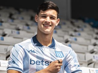 El ex Inter llegó a préstamo por un año con la Academia. Valentín Carboni firmó y ya es refuerzo de Racing