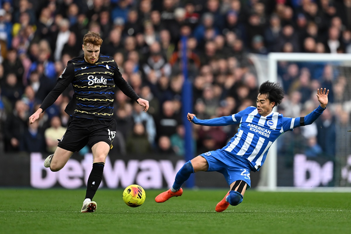 Fue 1 a 1 en Premier League con goles de Gross y Beto. Everton le empató a Brighton en la última del partido