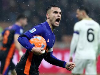 El argentino clavó el 2 a 2 parcial para Inter ante Pisa. Lautaro Martínez llegó a los 127 goles en Serie A e igualó a Shevchenko