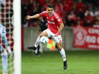 El colombiano está en carpeta pero aún no avanzó el Millonario. River no se retira del mercado y va por Rafael Santos Borré