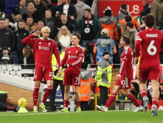 Liverpool revivió en la Premier League con un triunfo por 3-1 sobre el Newcastle