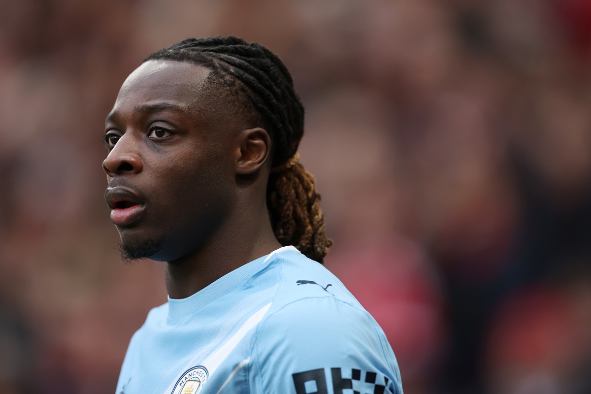 Alarma en el Manchester City: se lesionó Jeremy Doku ante Galatasaray por Champions League