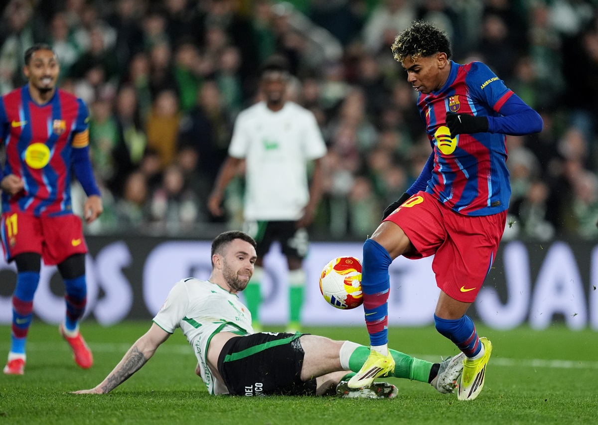 Barcelona ganó con lo justo en Santander y avanzó en Copa del Rey