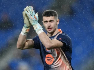 Joan García: "Lo que mueve el Barcelona no hay ningún club que lo mueva en el mundo"