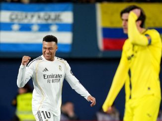 Real Madrid se subió a la cima venciendo 2-0 a Villarreal