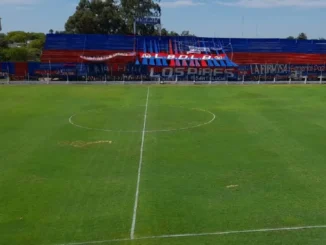 Güemes y Nueva Chicago, listos para el debut en la Primera Nacional: formaciones confirmadas