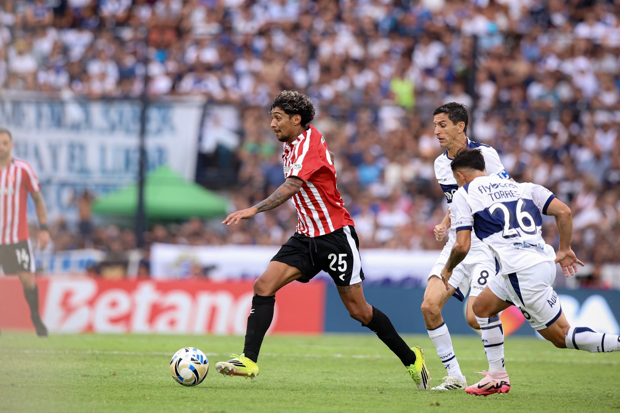 Cristian Medina se va finalmente de Estudiantes y recalará en Brasil