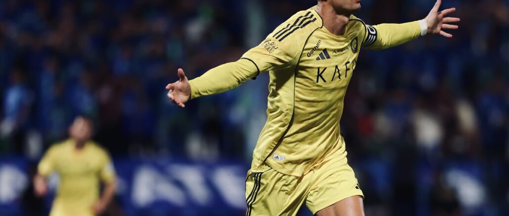 Al Fateh 0 Al Nassr 2 CR7 volvió al fútbol y marcó su gol 926 ante Al Fateh. Al Nassr ganó 2 a 0 con un regreso estelar de Cristiano Ronaldo