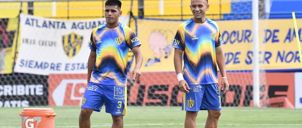 Atlanta y Quilmes demorado por una emergencia medica Durante un minuto, el árbitro paró las acciones del Bohemio y el Cervecero. Atlanta y Quilmes se vio interrumpido por una emergencia