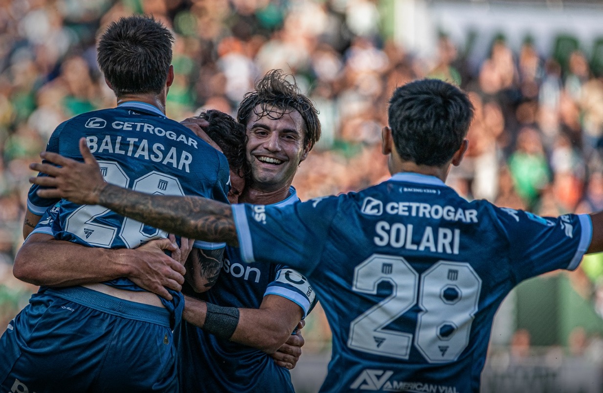 La Academia triunfó con goles de Di Cesare y Martínez. Racing le ganó 2 a 0 a Banfield en una tarde picante