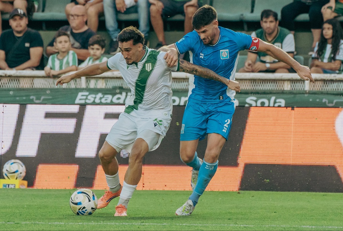El Taladro cantó victoria con goles de Gómez y Méndez. Banfield, aún inhibido, le ganó 2 a 1 a Estudiantes (RC)