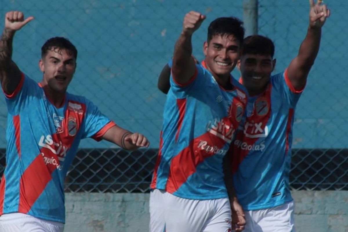 El Viaducto mereció golear en Zárate y acabó igualando 1 a 1. Arsenal perdonó muchísimo y apenas empató con CADU