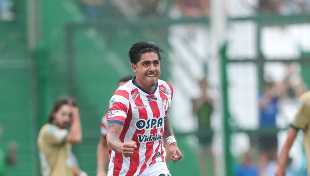 Unión le ganó a Sarmiento con furioso inicio de partido
